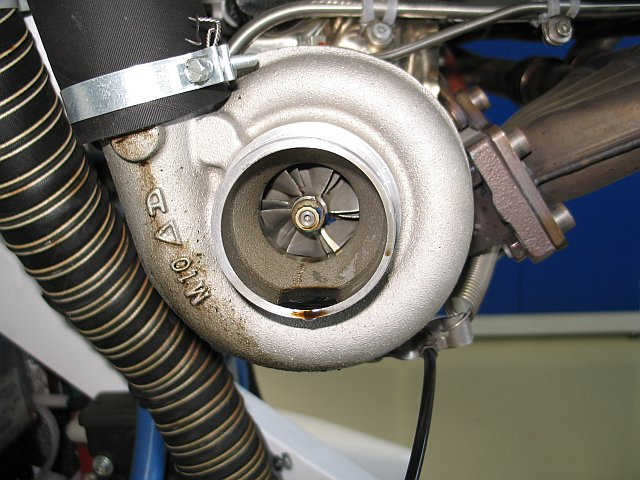 Oil leaking from the turbine housing